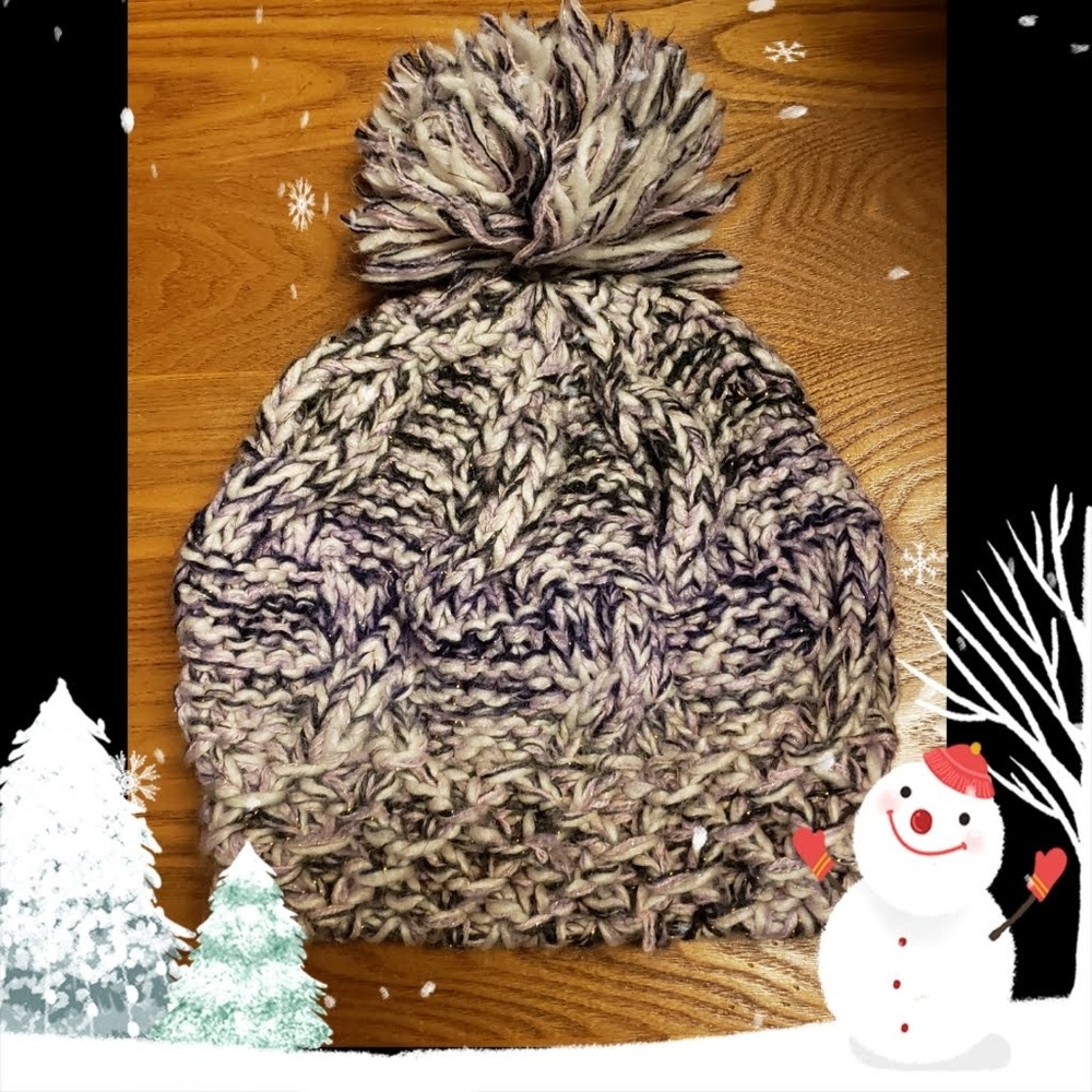 Purple & White Acrylic Yarn Winter Hat w. Pom-Pom